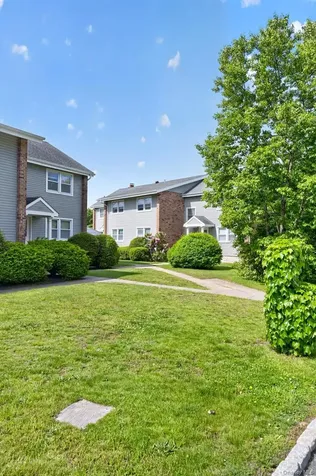 113, 117, 121, 123, 125, 15, 17 Fire Island Ave./hewlett Ct. Avenue Babylon NY 11702