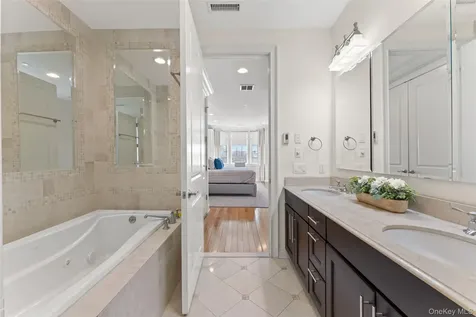 1 Christie Place Scarsdale NY 10583