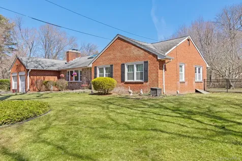 43 Harrison Avenue Hauppauge NY 11788