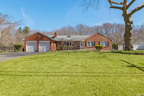 43 Harrison Avenue Hauppauge NY 11788