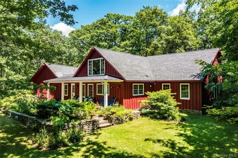 695 Wolf Hill Road Hillsdale NY 12529