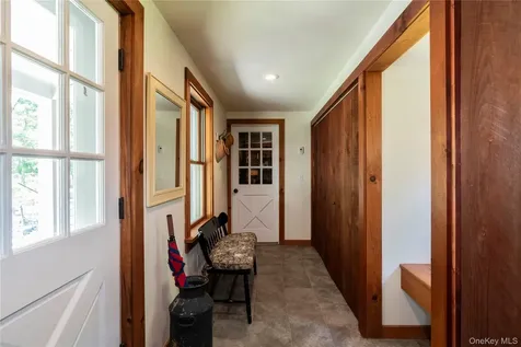 695 Wolf Hill Road Hillsdale NY 12529