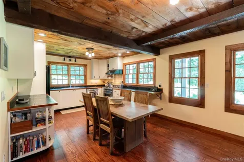695 Wolf Hill Road Hillsdale NY 12529