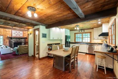 695 Wolf Hill Road Hillsdale NY 12529