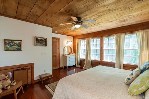 695 Wolf Hill Road Hillsdale NY 12529