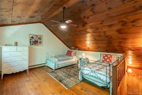 695 Wolf Hill Road Hillsdale NY 12529