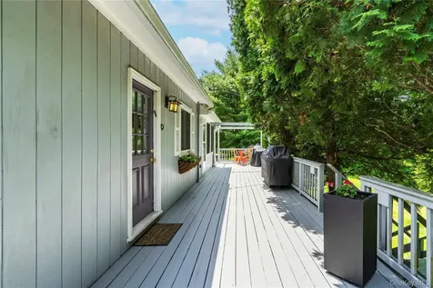 10 Pilgrims Progress Road Rhinebeck NY 12572