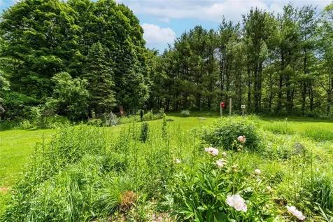 10 Pilgrims Progress Road Rhinebeck NY 12572