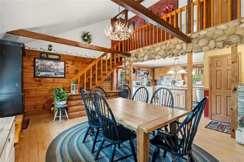 355 Woodland Avenue Manorville NY 11949
