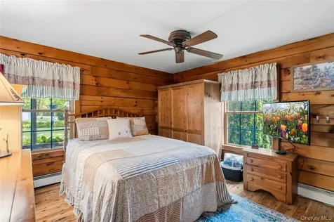 355 Woodland Avenue Manorville NY 11949