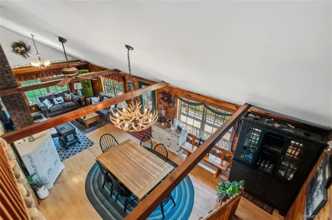 355 Woodland Avenue Manorville NY 11949