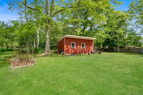 355 Woodland Avenue Manorville NY 11949