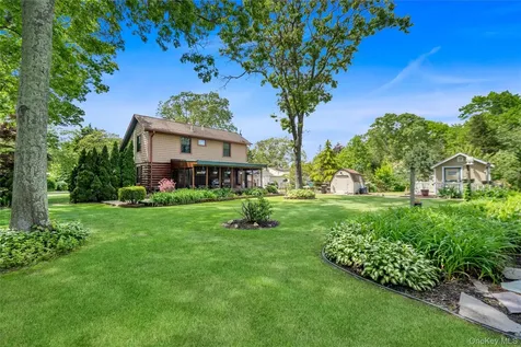 355 Woodland Avenue Manorville NY 11949