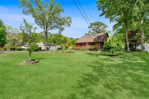 355 Woodland Avenue Manorville NY 11949