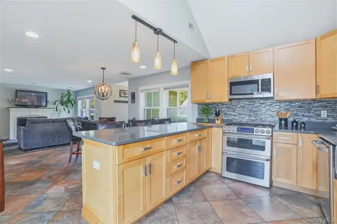 209 Sackett Street Port Ewen NY 12466
