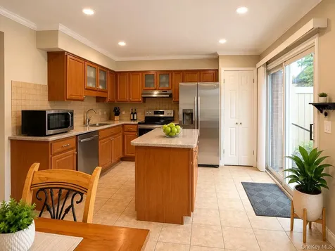 204 Old Country Road Elmsford NY 10523
