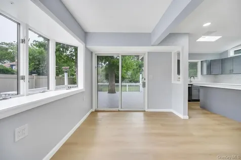 59 E Cedar Street Massapequa NY 11758