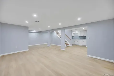 59 E Cedar Street Massapequa NY 11758