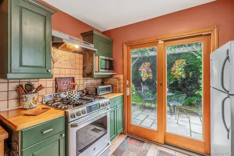 51 Deer Drive Sound Beach NY 11789