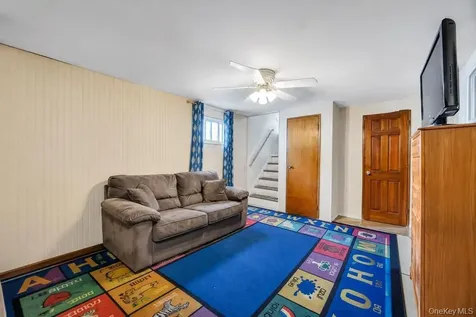 16 E Grove Street Massapequa NY 11758