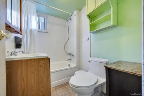 16 E Grove Street Massapequa NY 11758