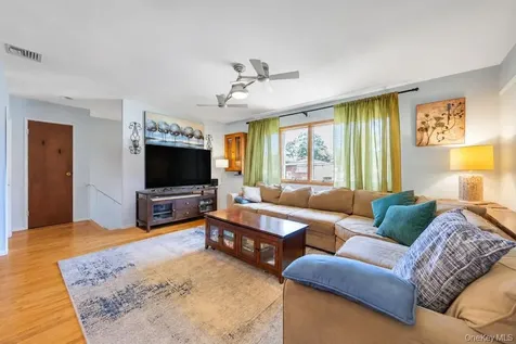 16 E Grove Street Massapequa NY 11758