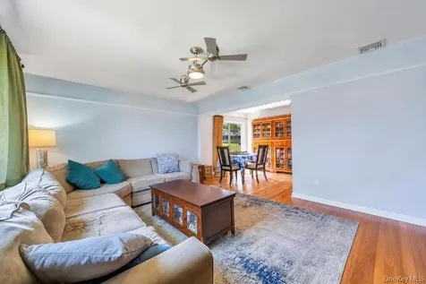 16 E Grove Street Massapequa NY 11758