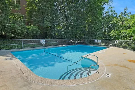 1270 North Avenue New Rochelle NY 10804