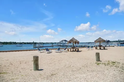 74 Litchfield Road Port Washington NY 11050