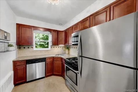 125-3 S. Highland Avenue Ossining NY 10562