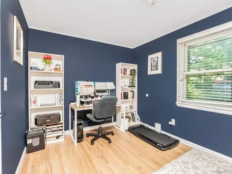 36 Balmoral Crescent White Plains NY 10607