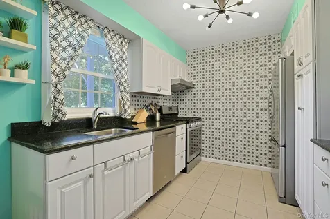 2798 Holly Drive Yorktown Heights NY 10598