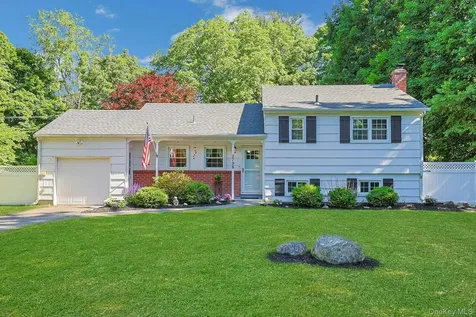 2798 Holly Drive Yorktown Heights NY 10598