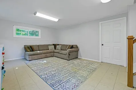 2798 Holly Drive Yorktown Heights NY 10598