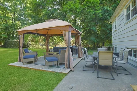 2798 Holly Drive Yorktown Heights NY 10598