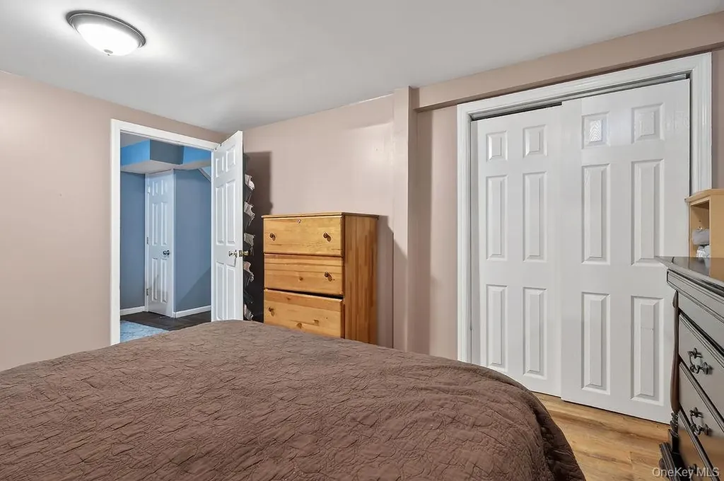 33 S Mortimer Avenue Elmsford NY 10523