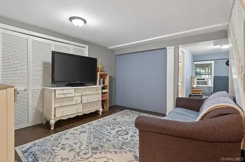 33 S Mortimer Avenue Elmsford NY 10523
