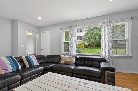 33 S Mortimer Avenue Elmsford NY 10523