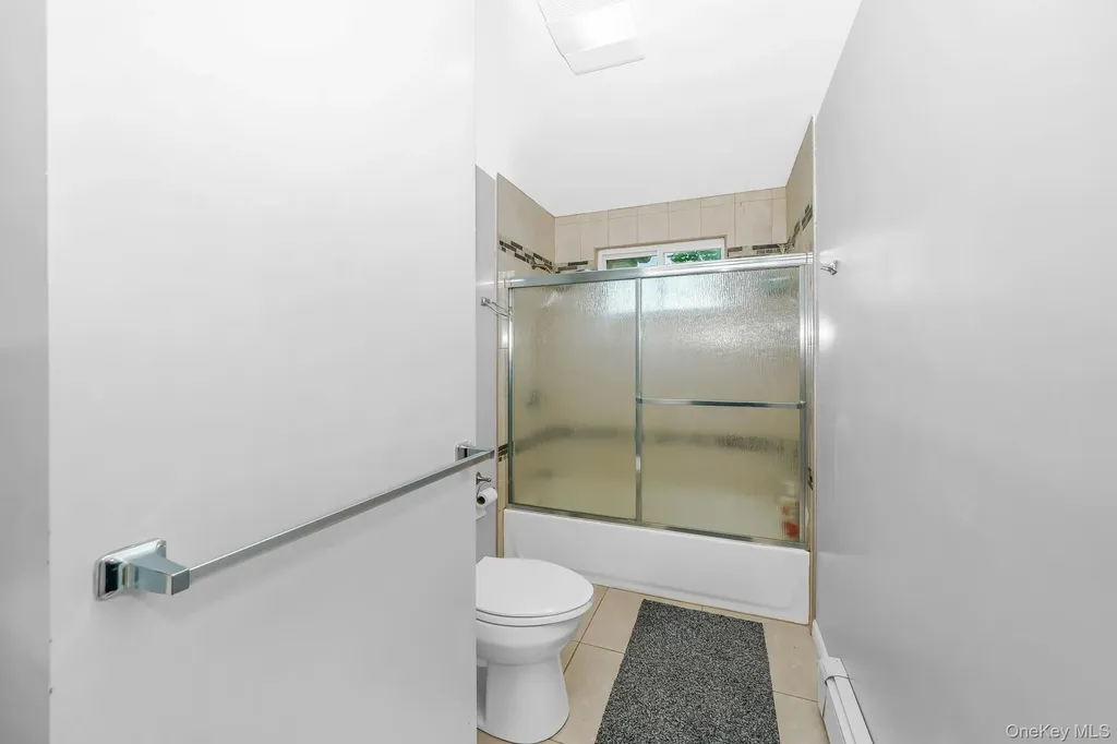 72 Peckham Avenue Islip NY 11751