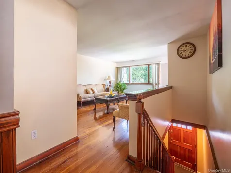 31 Stevenson Avenue Scarsdale NY 10530