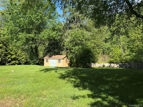 25 Gilbert Drive Hyde Park NY 12538