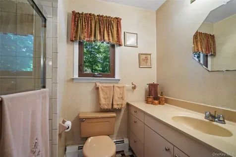 90 Timberlane Court Yorktown Heights NY 10598