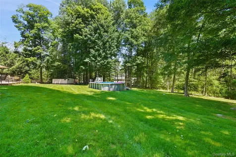90 Timberlane Court Yorktown Heights NY 10598