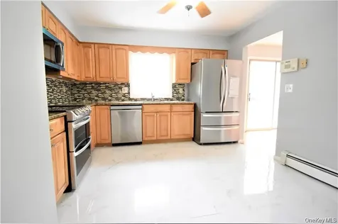 158 Sycamore Drive New Windsor NY 12553