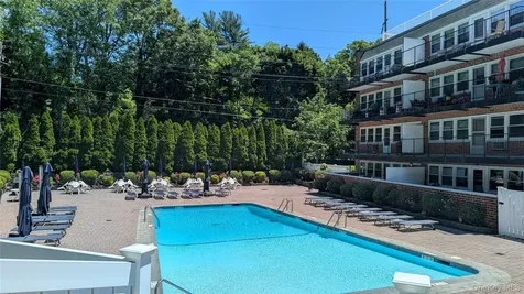30 Pearsall Avenue N Glen Cove NY 11542