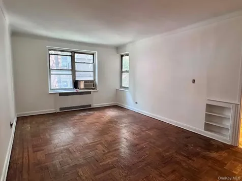143-07 Sanford Avenue Flushing NY 11355