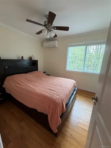 8 Peter Way Kiamesha Lake NY 12751