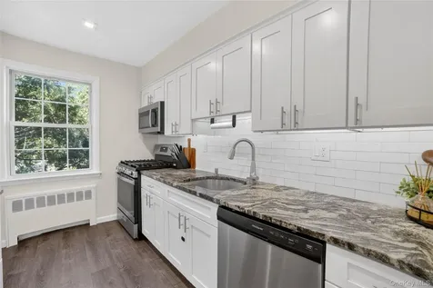 17 Fieldstone Drive Hartsdale NY 10530