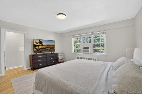 17 Fieldstone Drive Hartsdale NY 10530