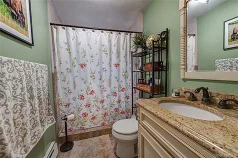 4 Country Greens Drive Holtsville NY 11742